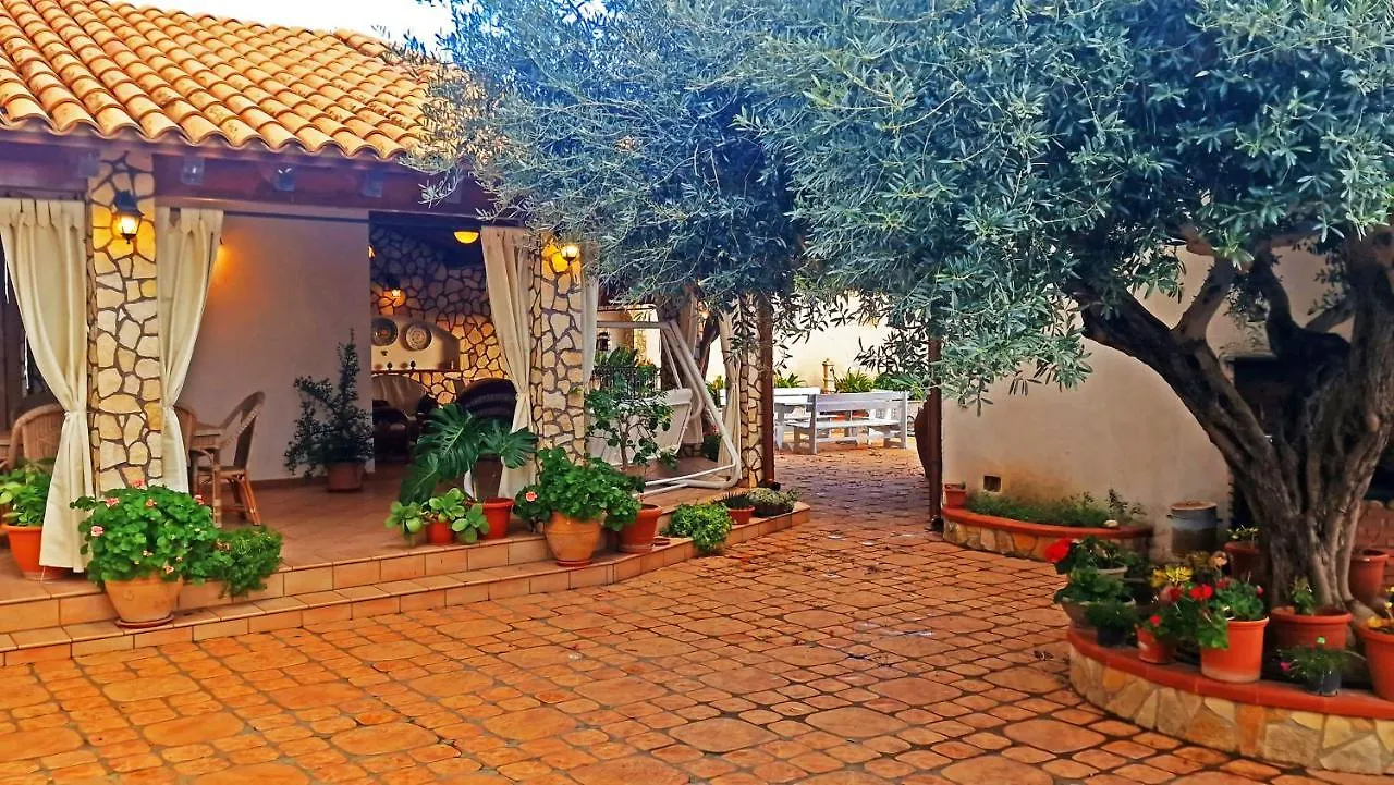 Villa Sara Borgo Bonsignore 0*,  イタリア